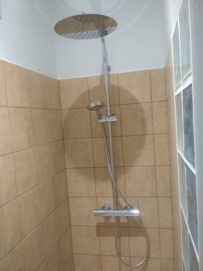 La Terraza Hotel Banyoles Ngoại thất bức ảnh